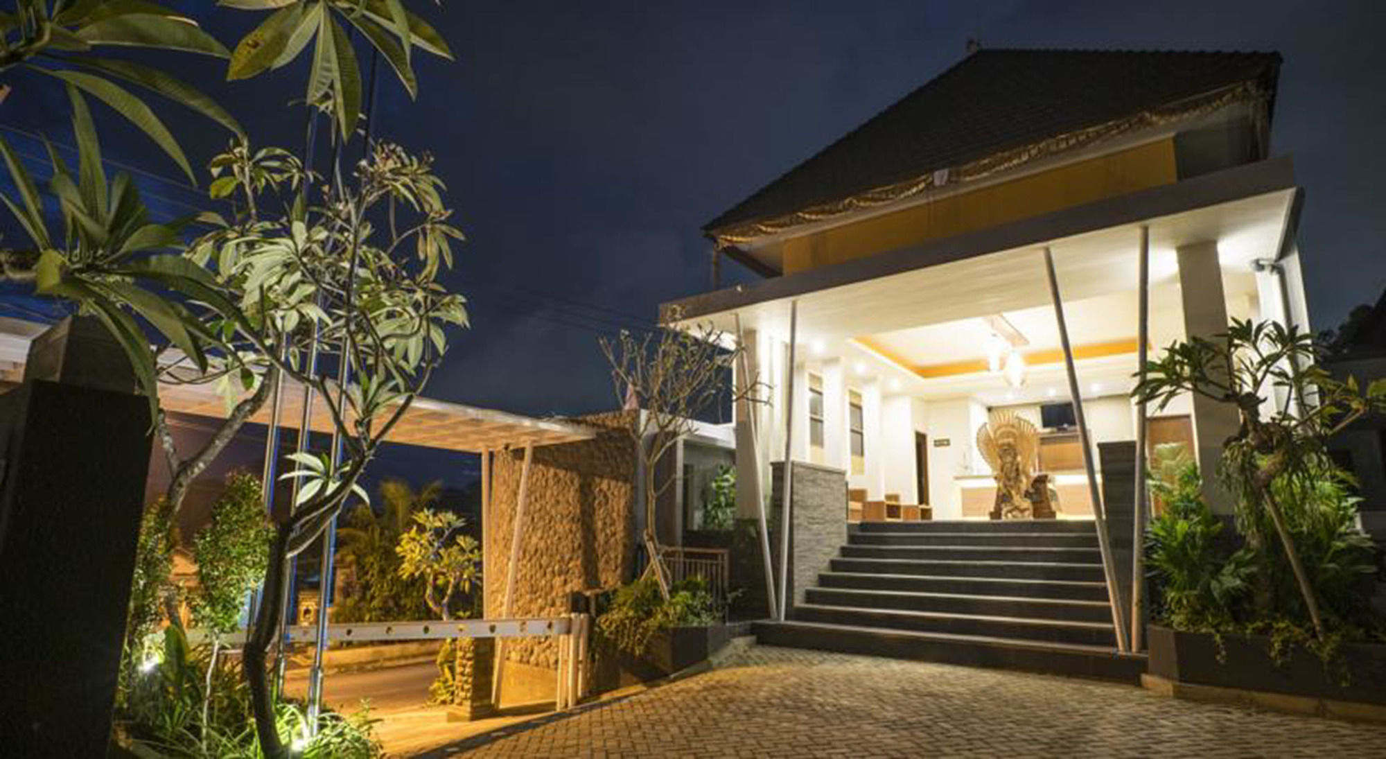 Villa Garden Umah D’Kampoeng