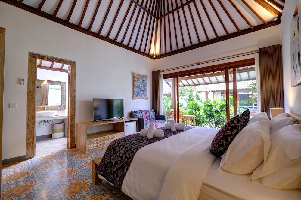 Wide Sands Beach Retreat