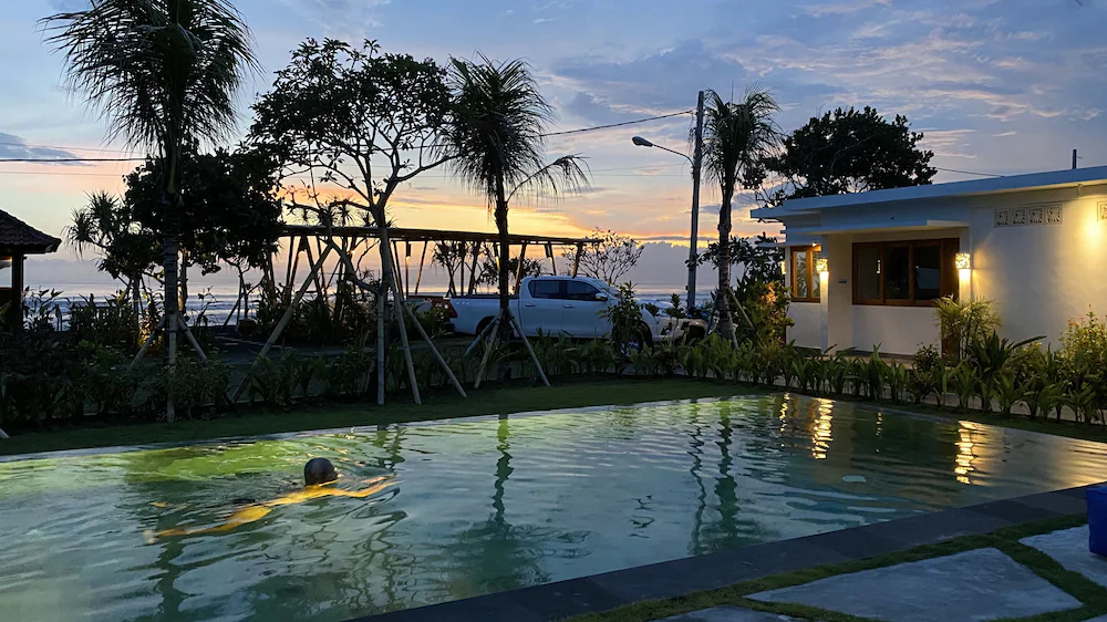 Wide Sands Beach Retreat