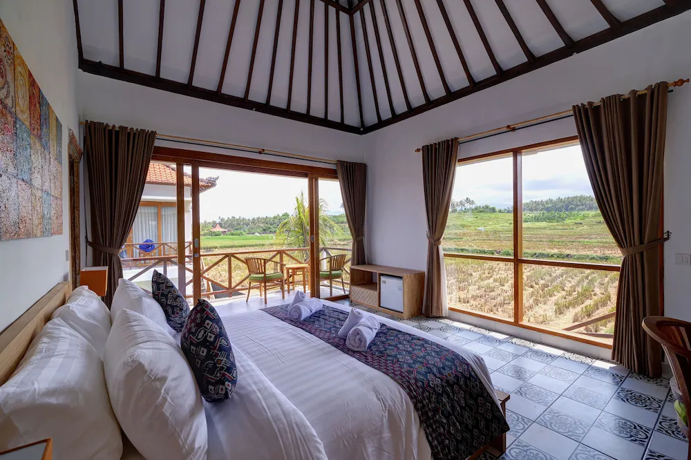 Wide Sands Beach Retreat