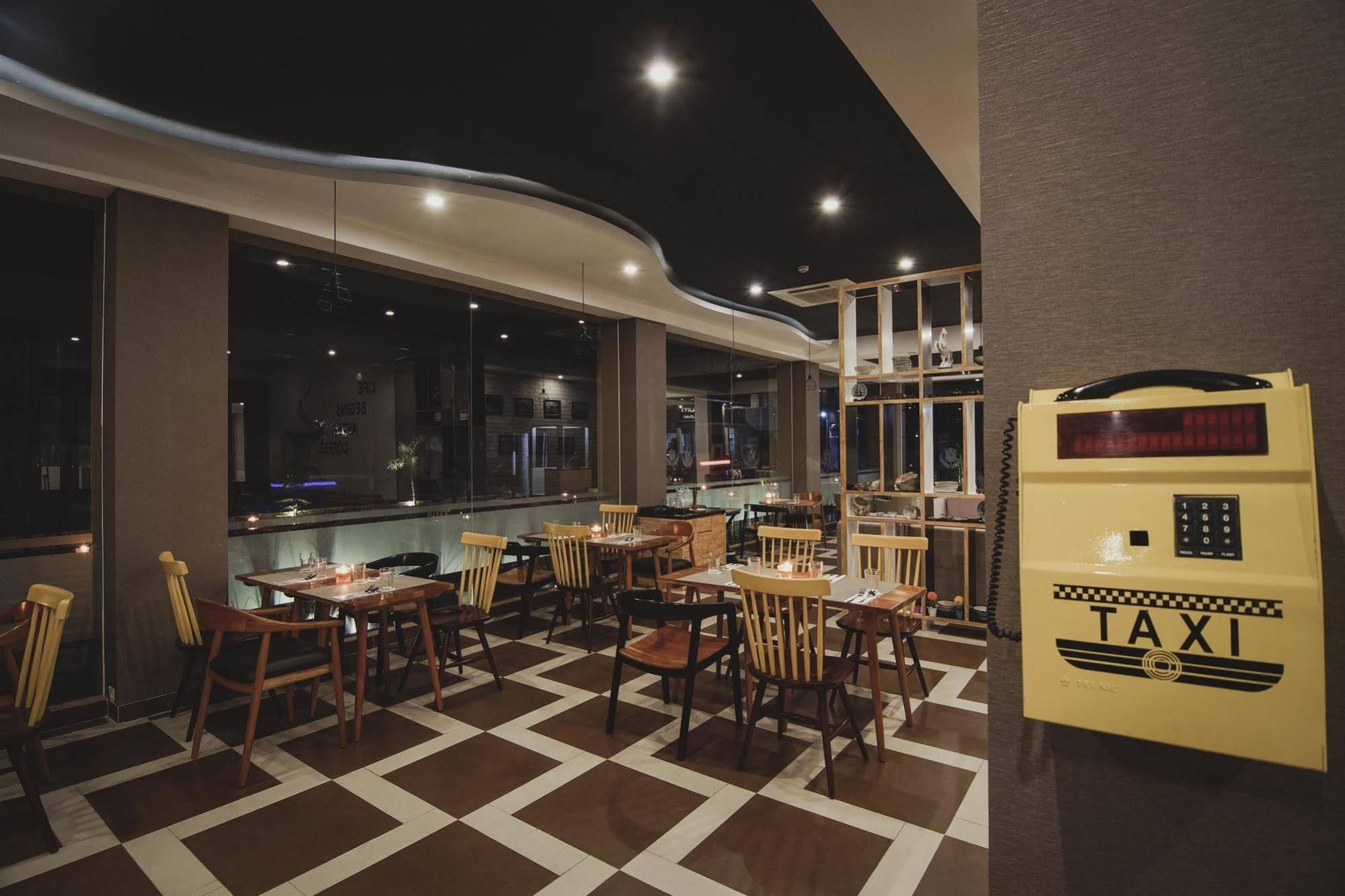 Golden Tulip Essential Belitung