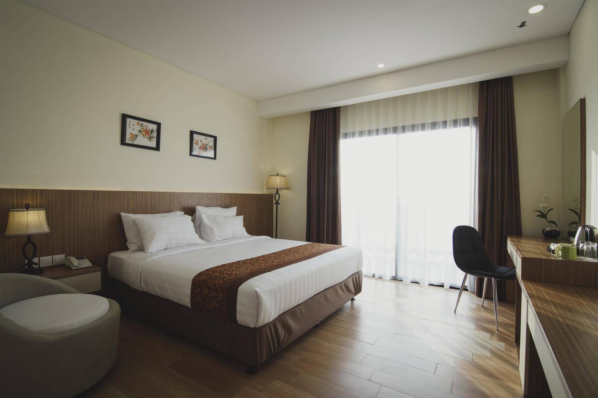 Golden Tulip Essential Belitung