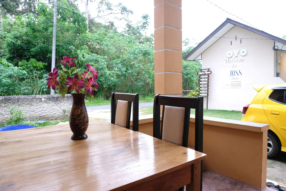 Homestay Joss by OYO Rooms