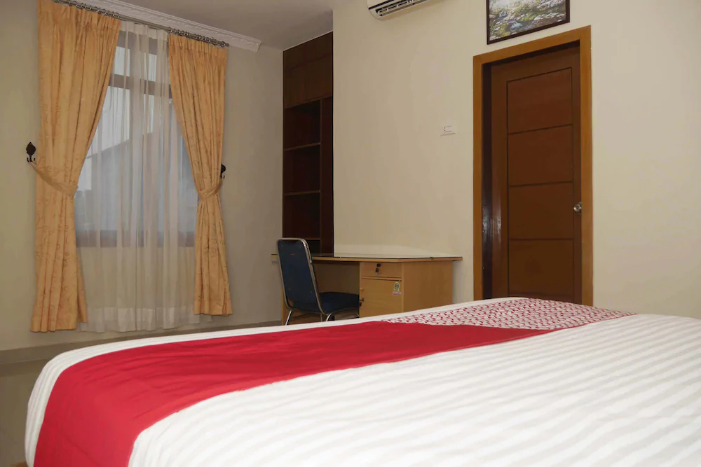 Joyful Hotel By OYO Rooms