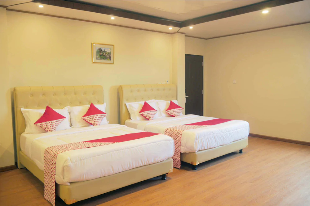 Joyful Hotel By OYO Rooms