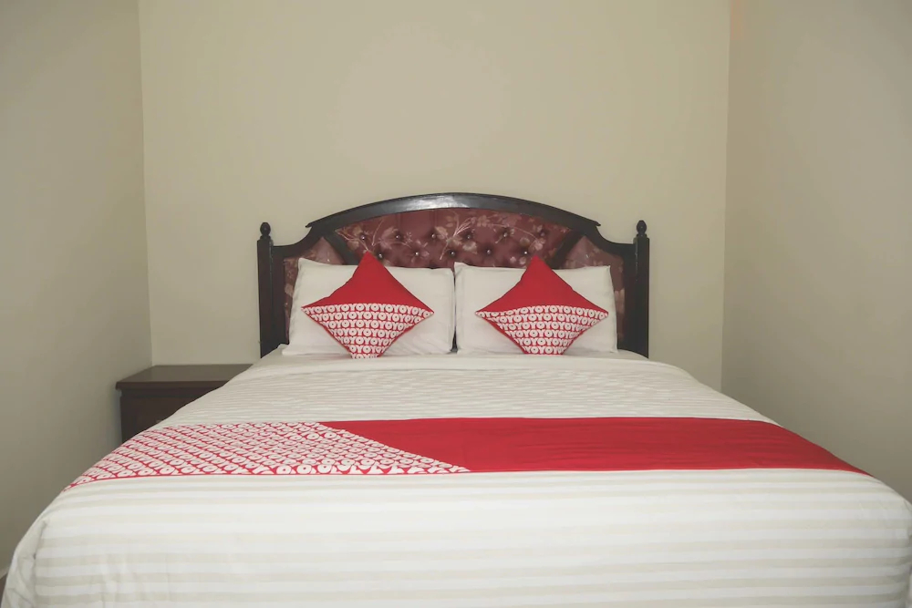 Joyful Hotel By OYO Rooms