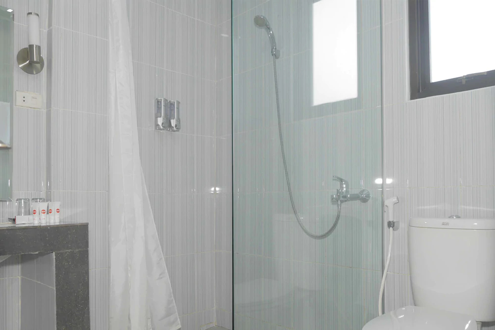 Joyful Hotel By OYO Rooms