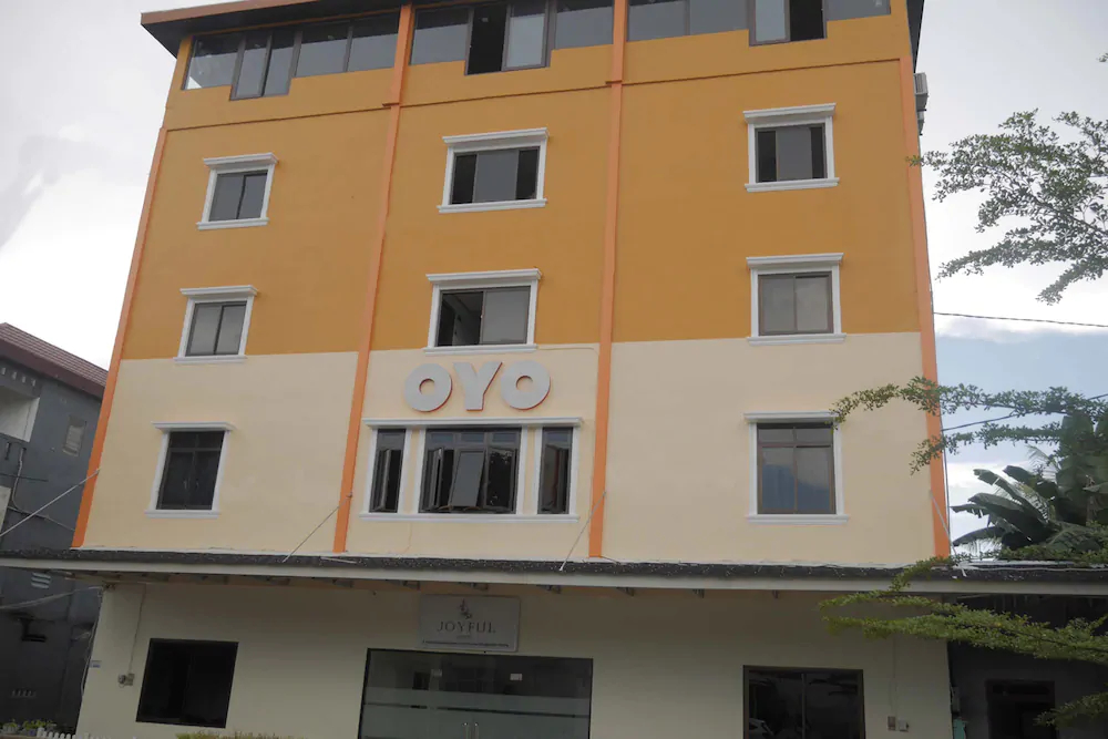 Joyful Hotel By OYO Rooms