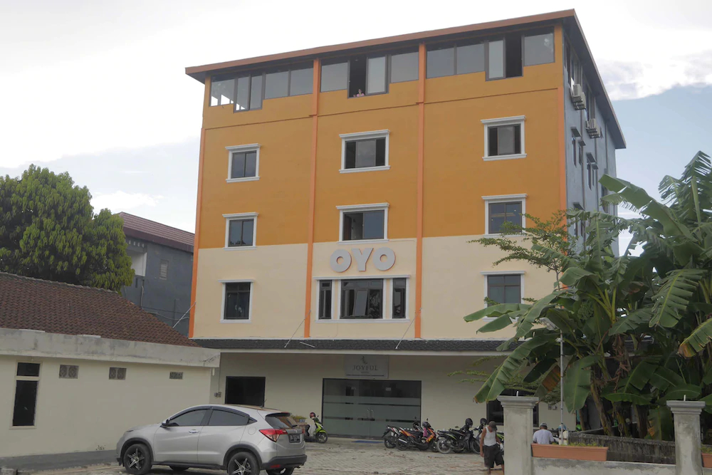 Joyful Hotel By OYO Rooms