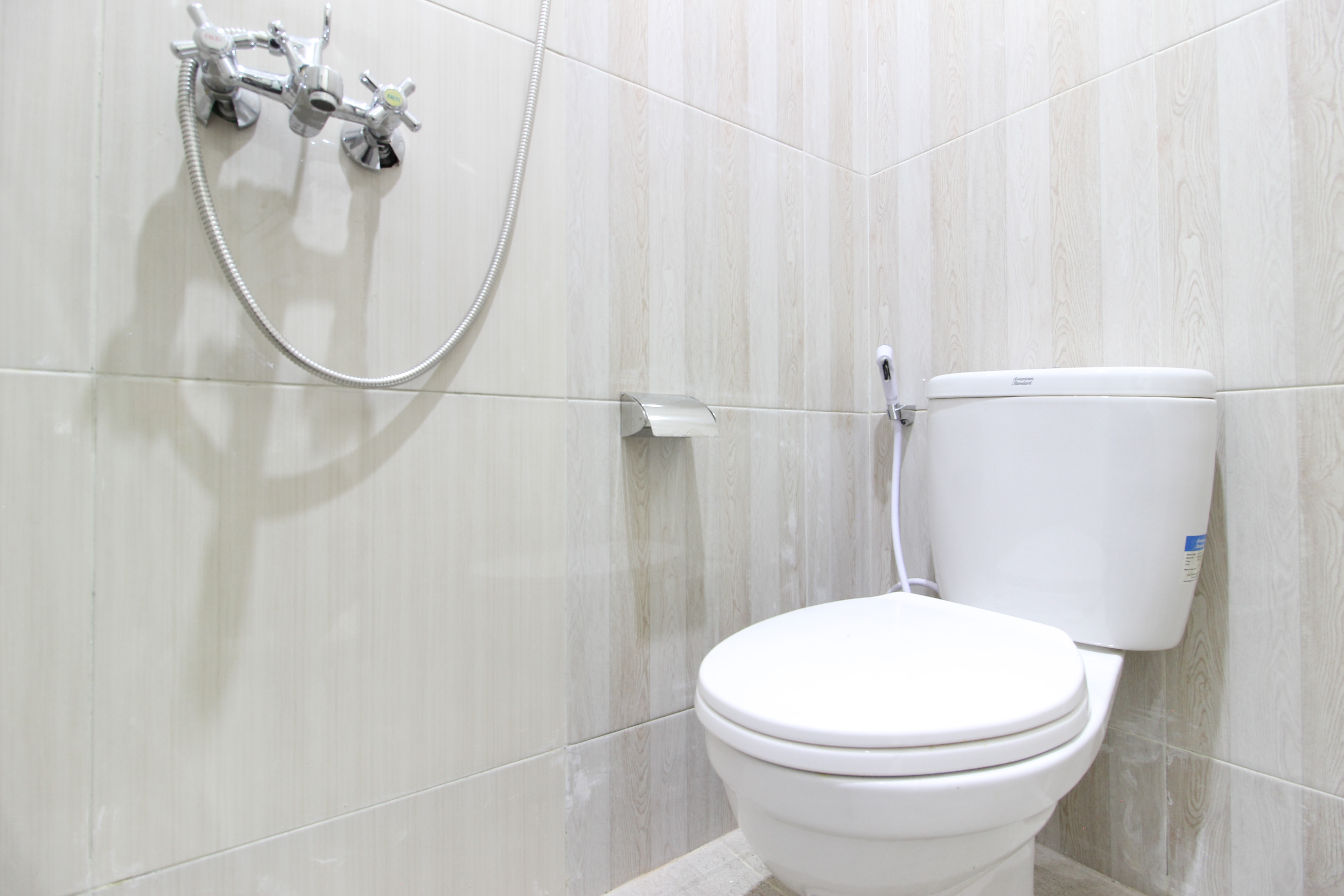 RedDoorz Near Jogja Kembali Monument 3