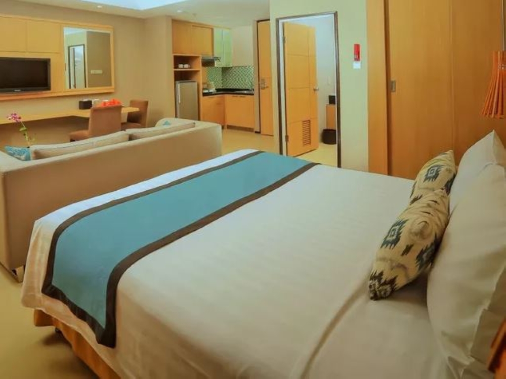 Golden Tulip Balikpapan Hotel And Suites