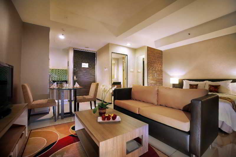 Golden Tulip Balikpapan Hotel And Suites