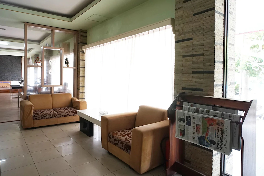 Bandara Hotel Balikpapan by OYO Rooms