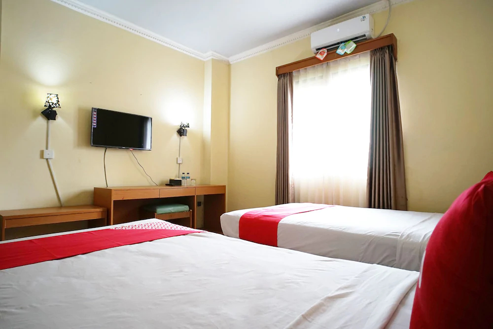 Bandara Hotel Balikpapan by OYO Rooms