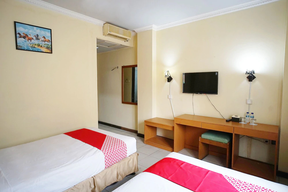 Bandara Hotel Balikpapan by OYO Rooms