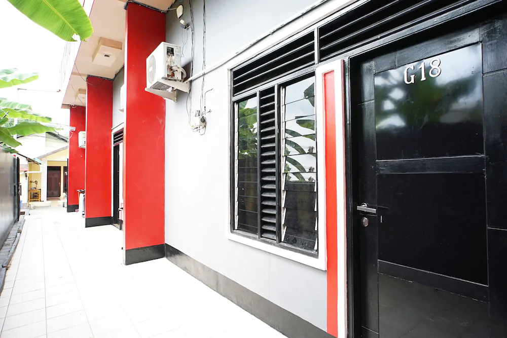 Garuda Guest House by OYO Rooms