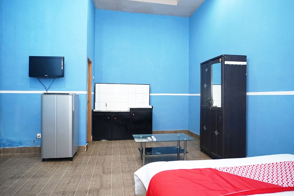 Garuda Guest House by OYO Rooms