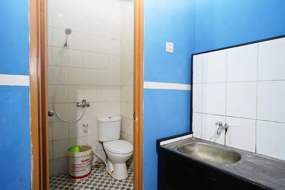 Garuda Guest House by OYO Rooms