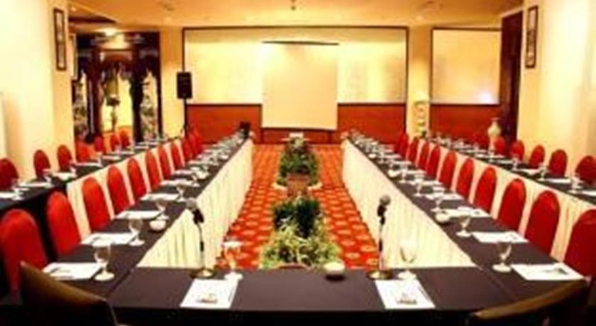 Grand Tiga Mustika