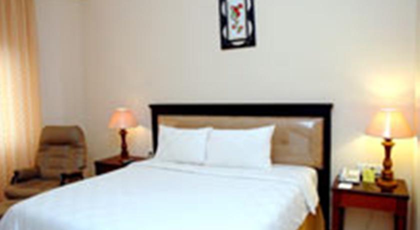 Grand Tiga Mustika