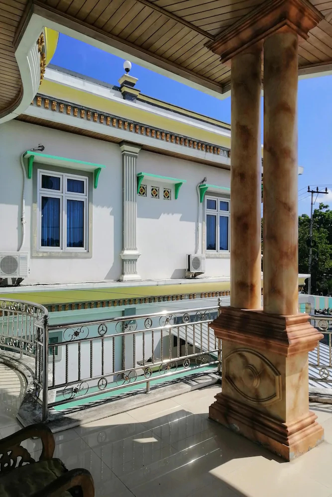 Hotel Asria Syariah by OYO Rooms