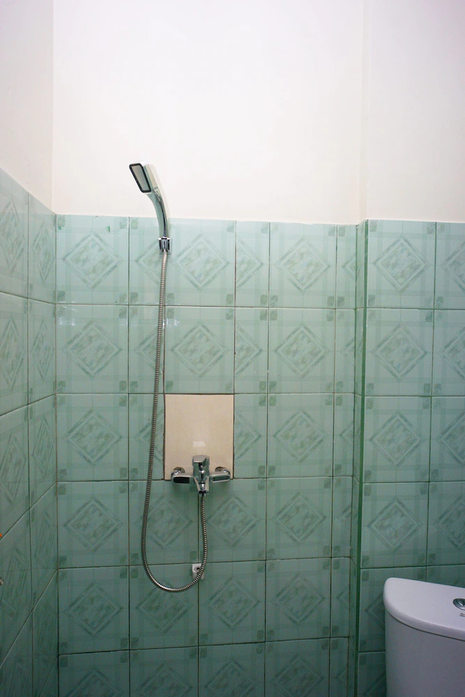 MIM Guest House Syariah by OYO Rooms