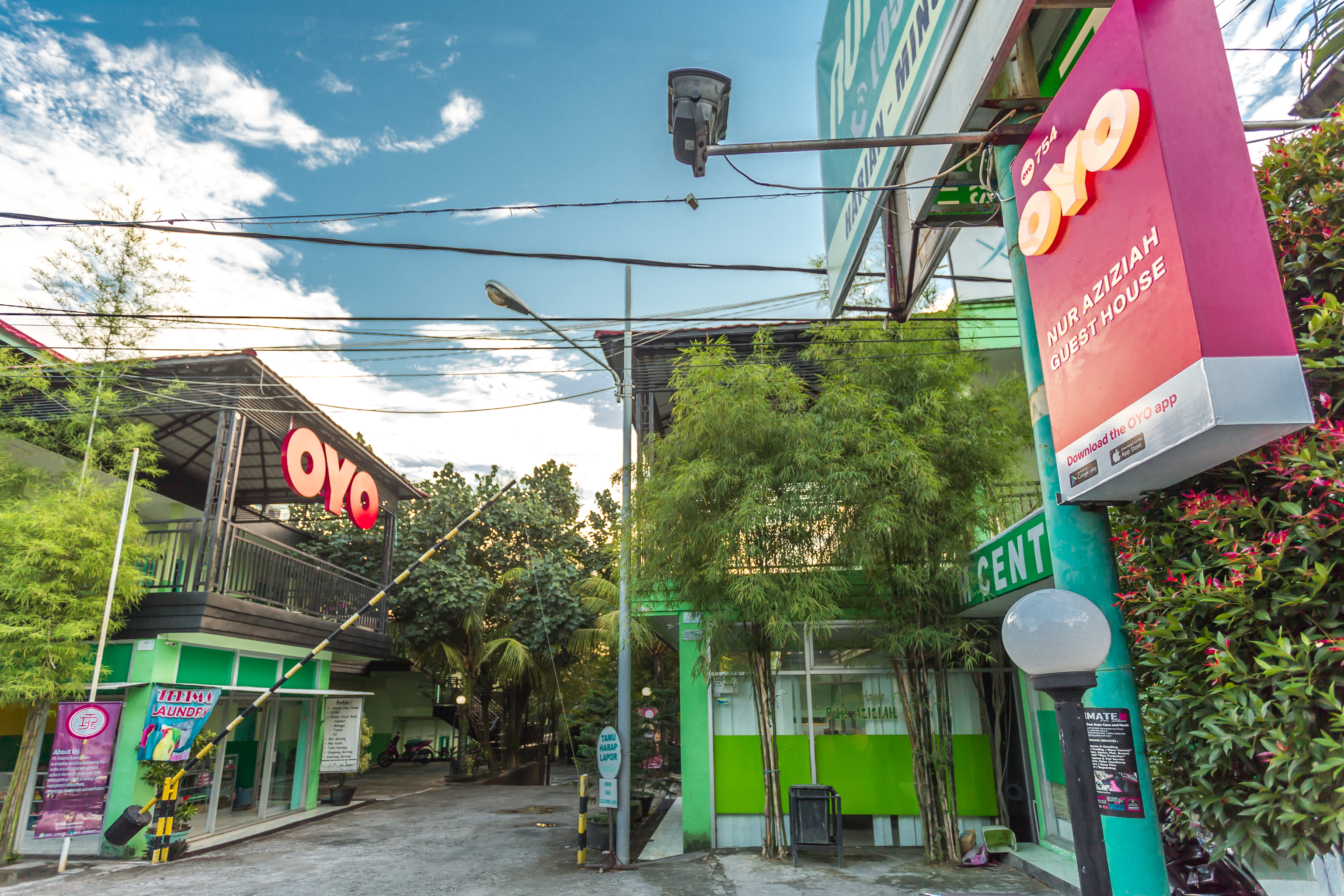 OYO 1745 Guest House Nur Aziziah 2