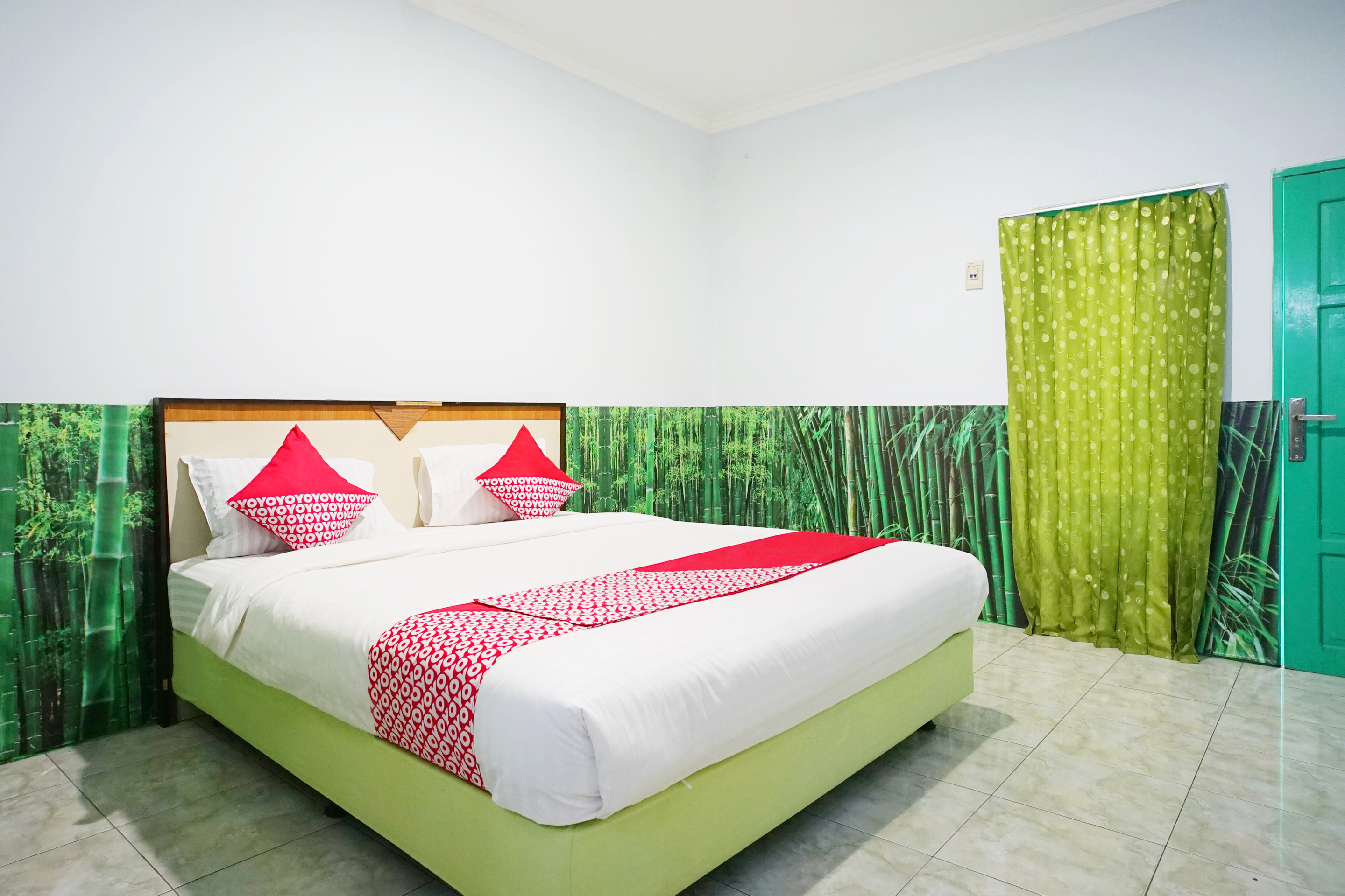 OYO 1745 Guest House Nur Aziziah 2