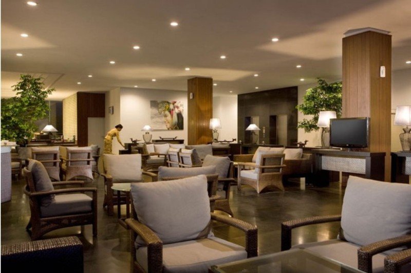 Hakaya Plaza Hotel