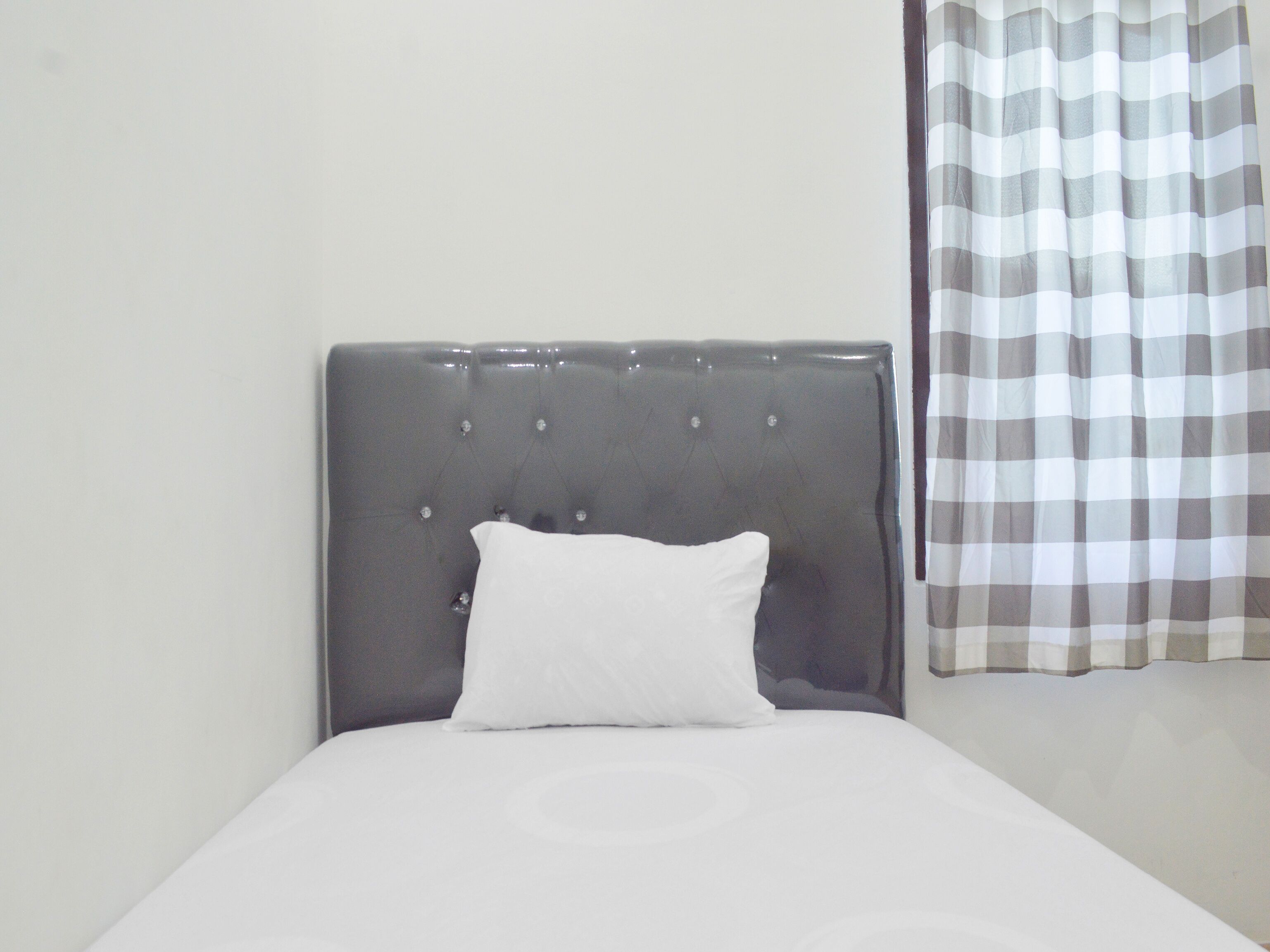 Spot On Kharisma Guest House