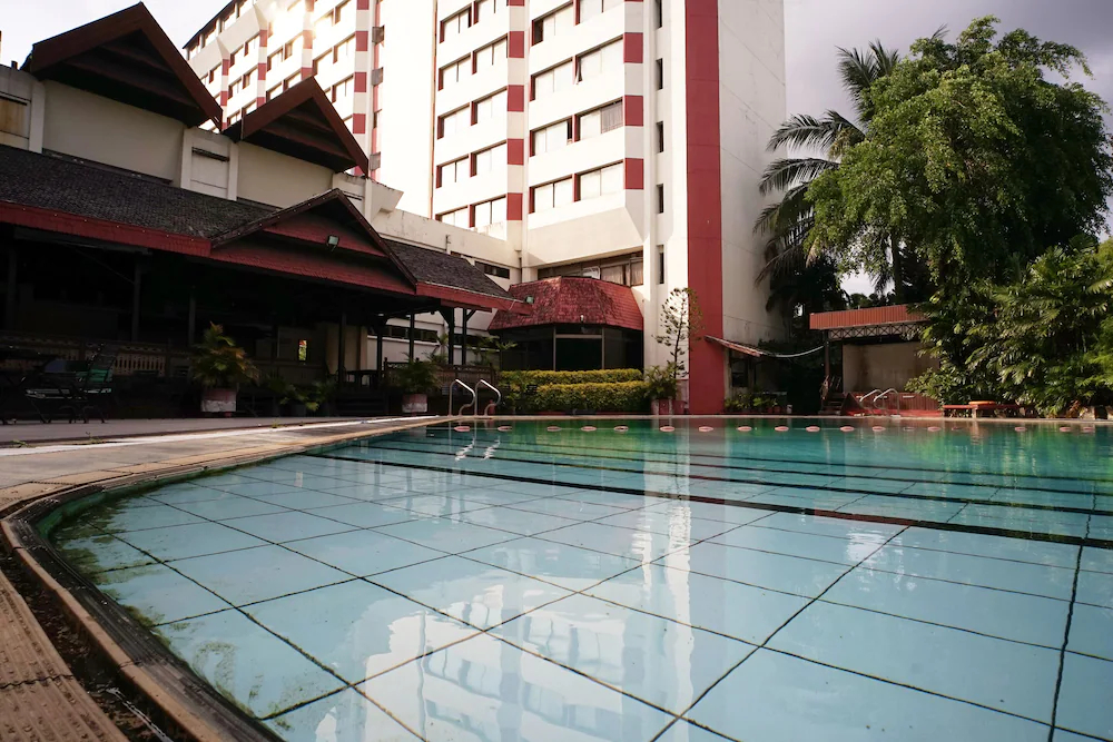 Capital O 1963 Hotel The New Benakutai