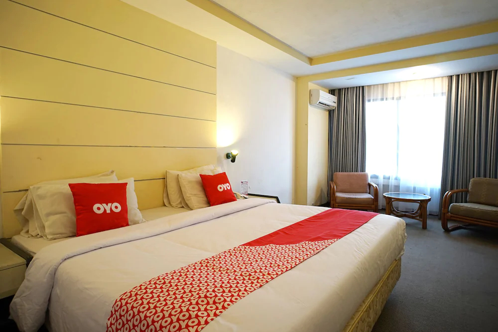 Capital O 1963 Hotel The New Benakutai