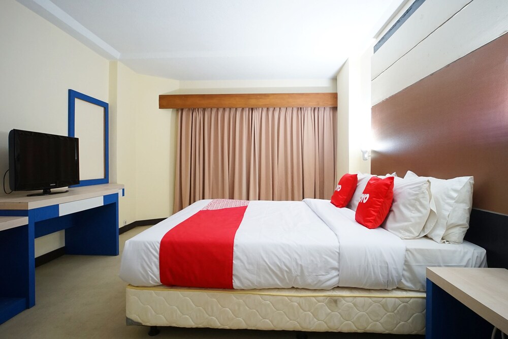 Capital O 1963 Hotel The New Benakutai