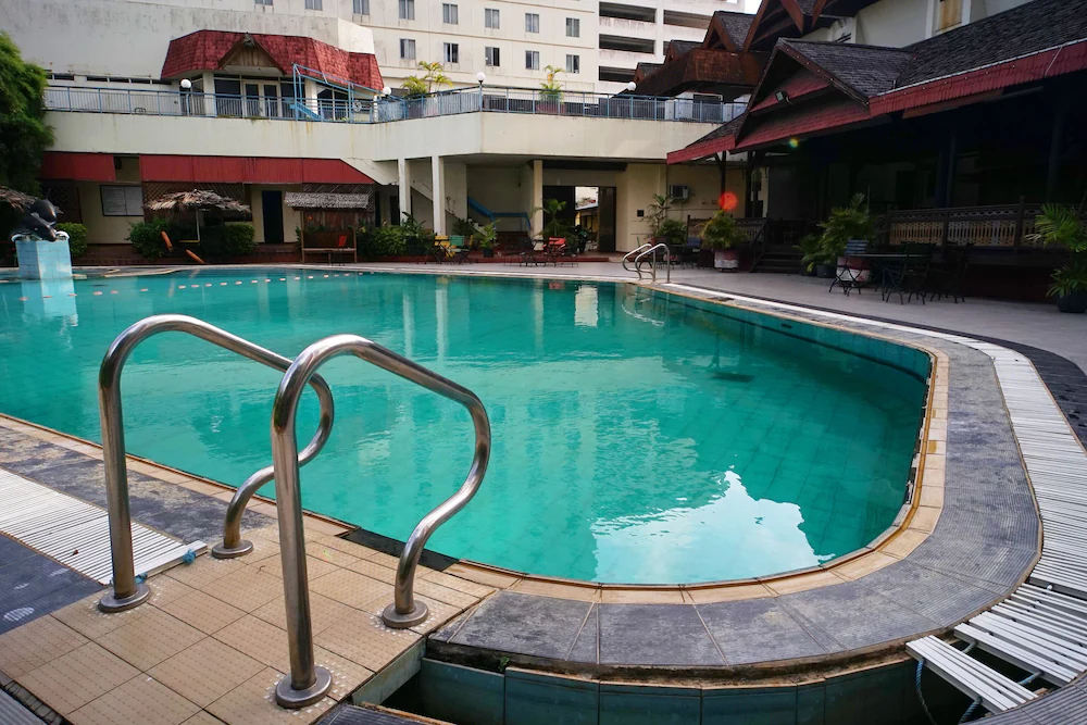 Capital O 1963 Hotel The New Benakutai