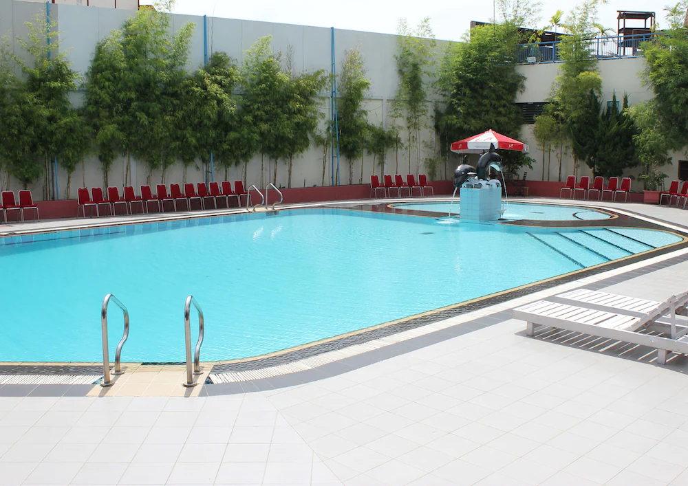 Capital O 1963 Hotel The New Benakutai