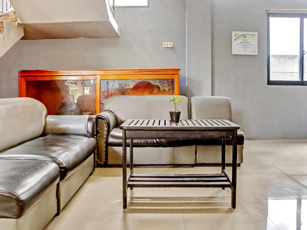 OYO 3903 Sweethome Syariah Guesthouse