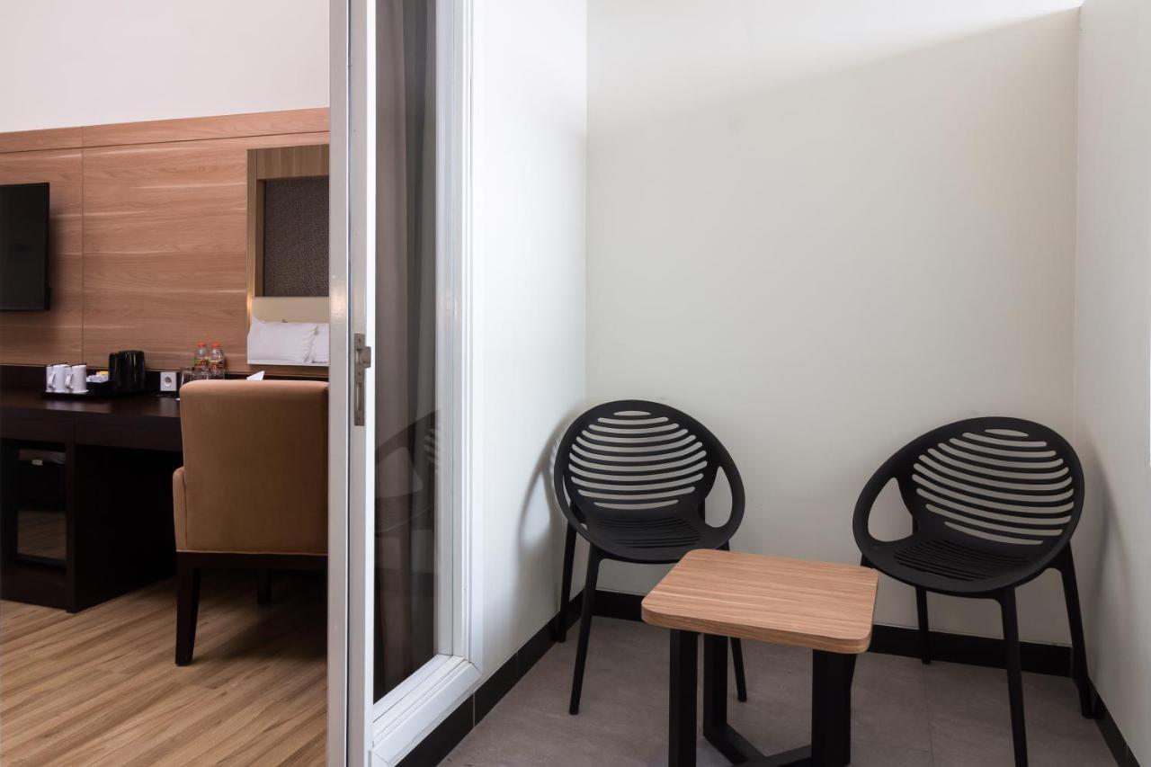 Best World Kindai Hotel