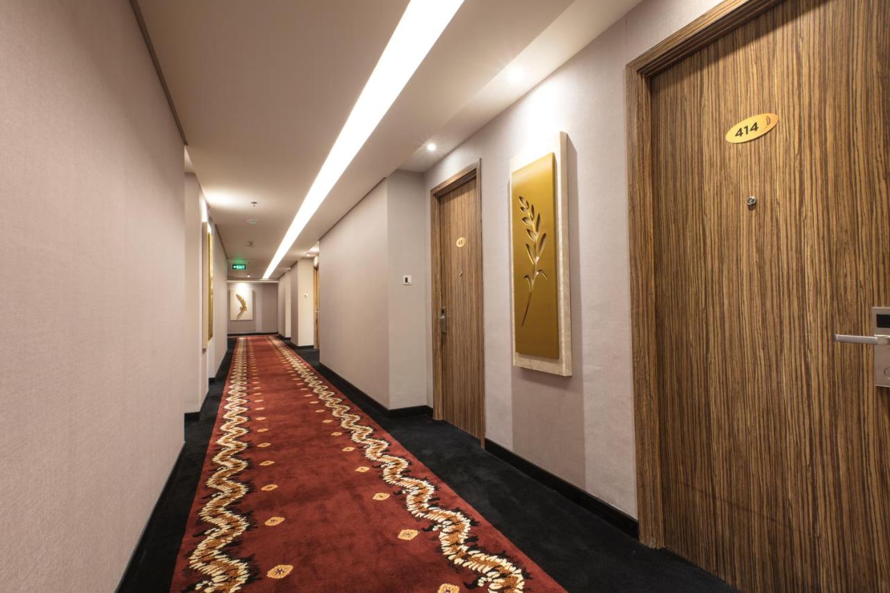 Best World Kindai Hotel
