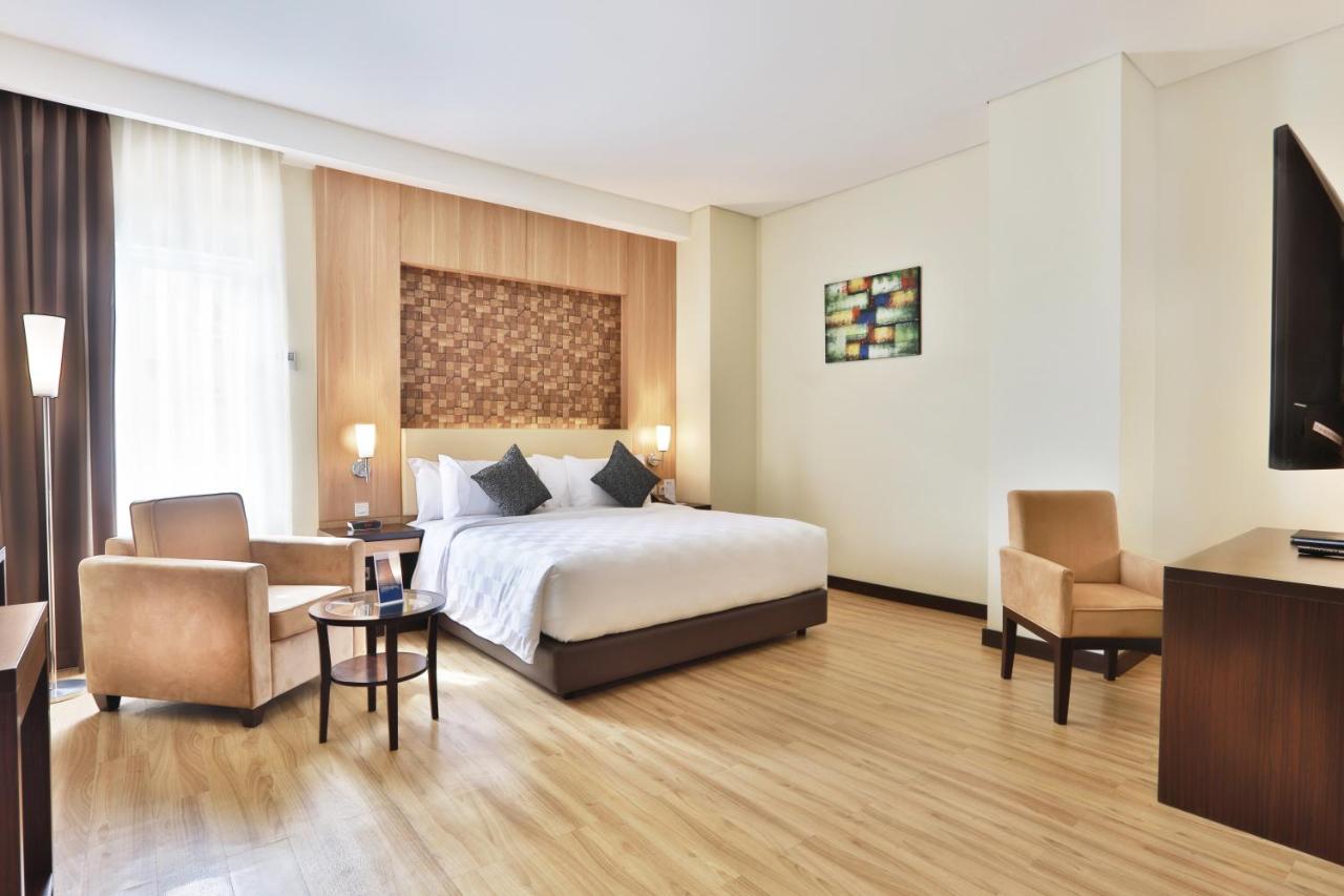 Best World Kindai Hotel