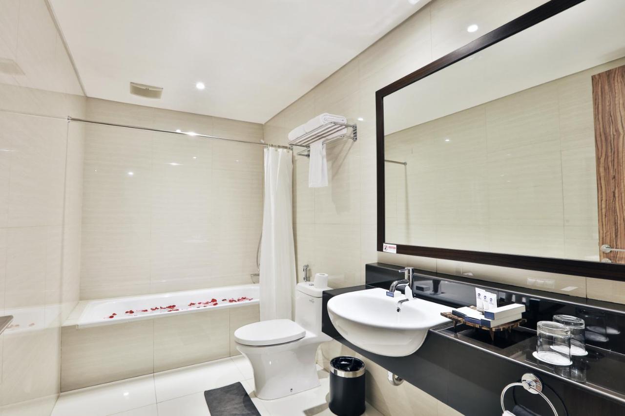 Best World Kindai Hotel