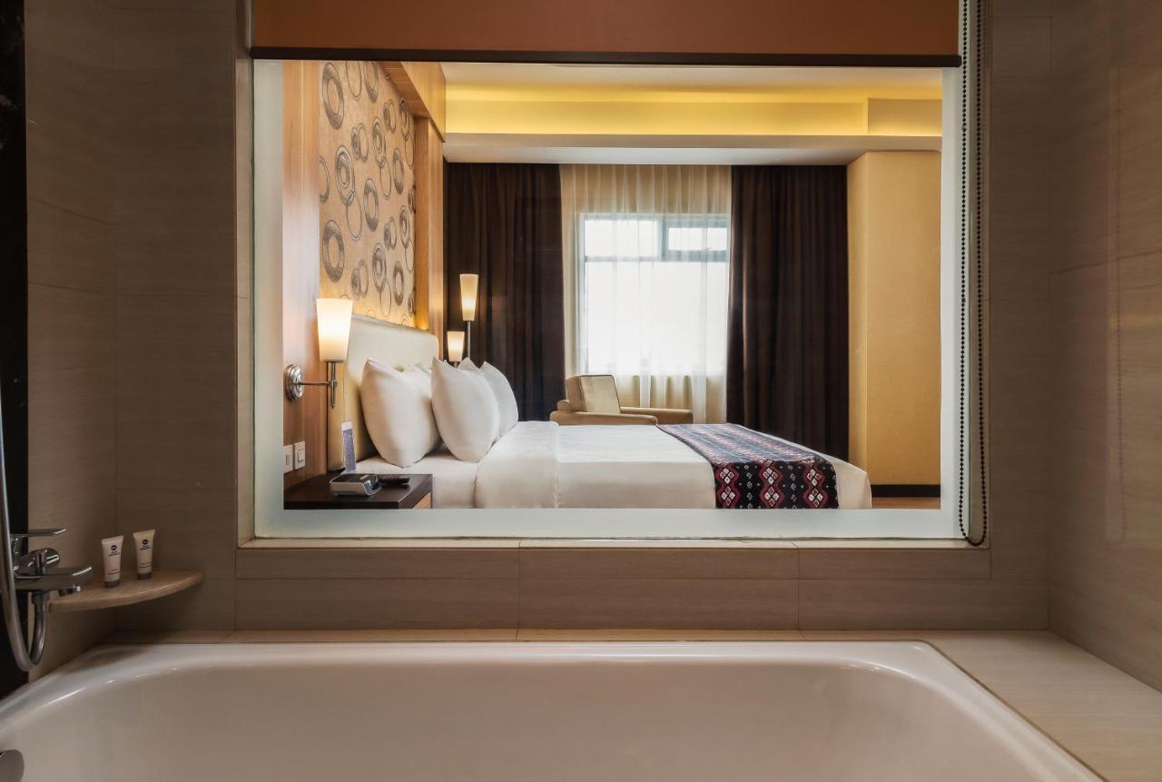 Best World Kindai Hotel