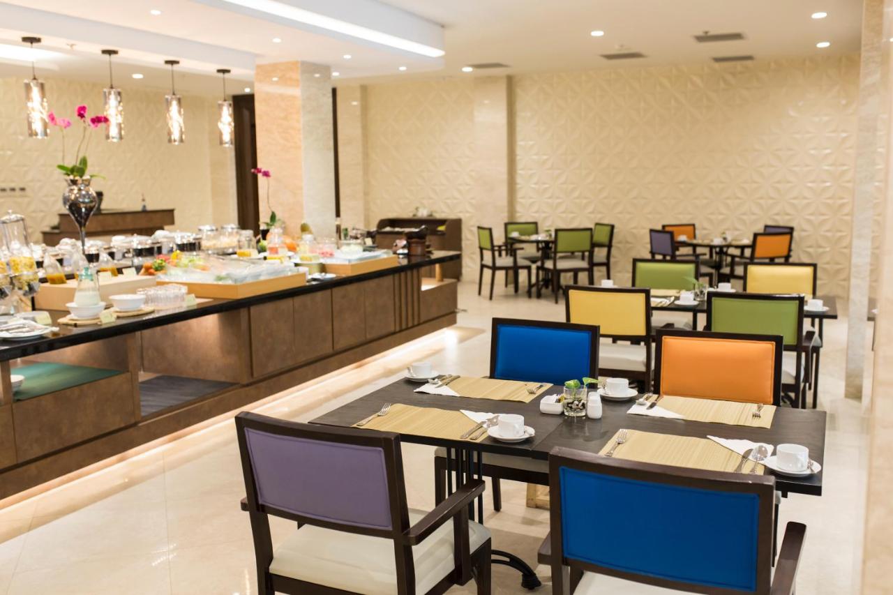 Best World Kindai Hotel