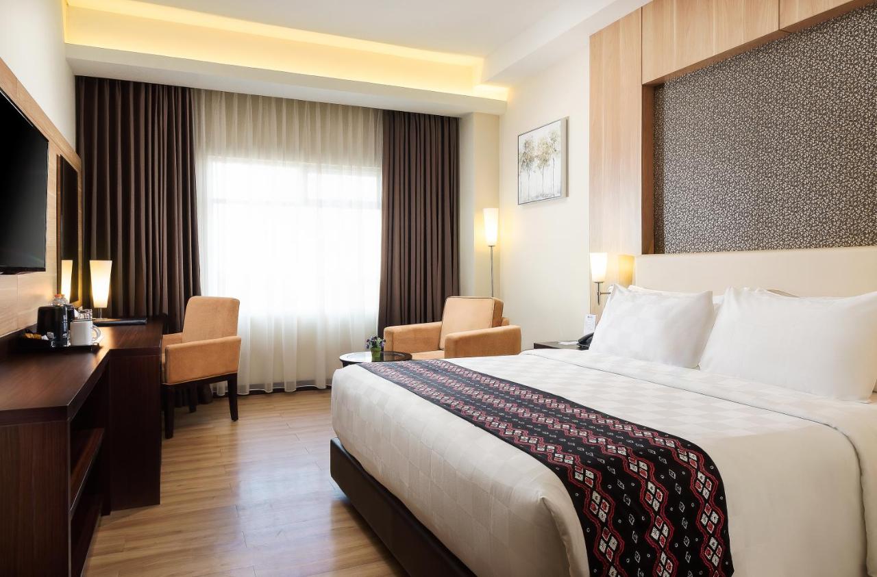 Best World Kindai Hotel