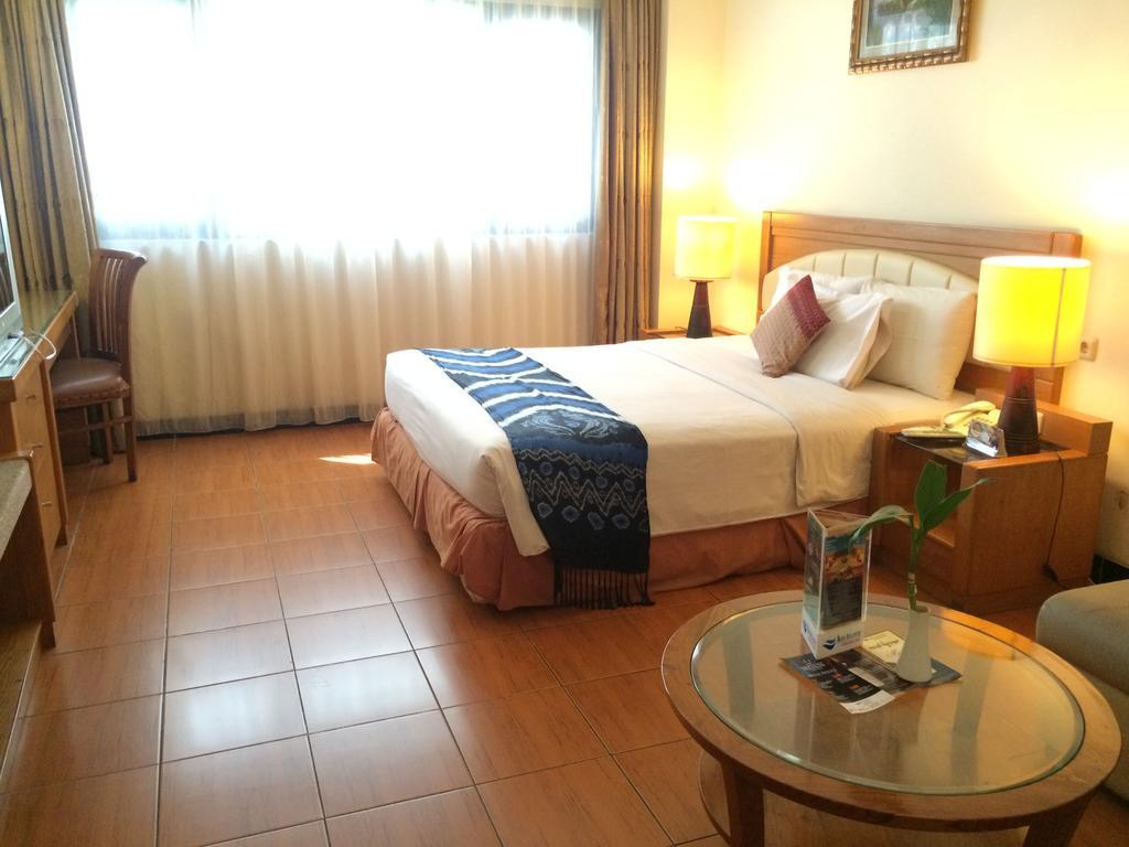 Blue Atlantic International Hotel