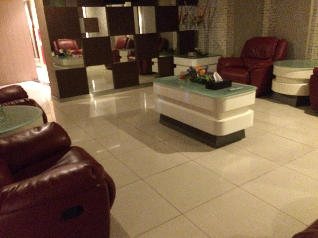 Blue Atlantic International Hotel