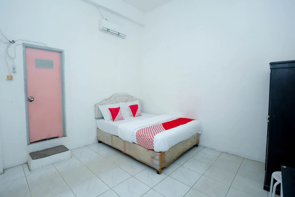 Hocky Guest House by OYO Rooms
