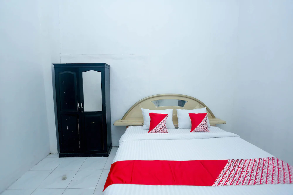 Hocky Guest House by OYO Rooms