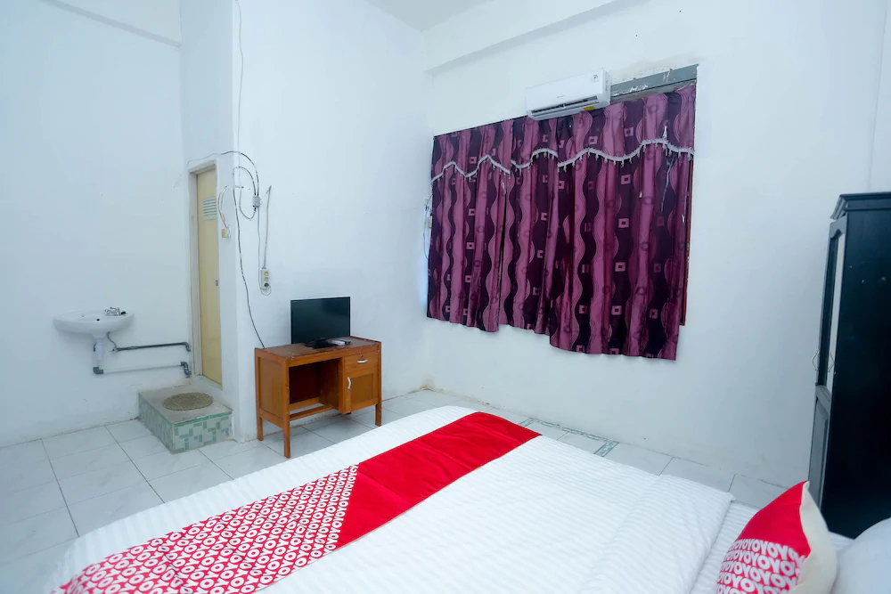 Hocky Guest House by OYO Rooms