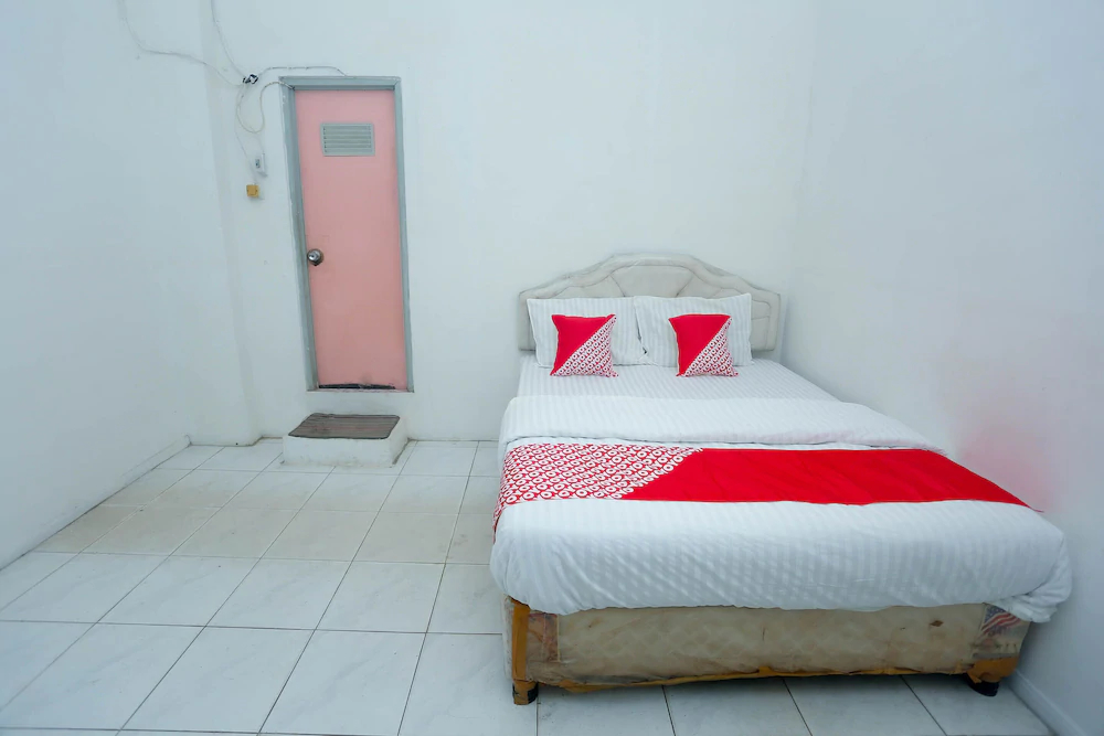Hocky Guest House by OYO Rooms