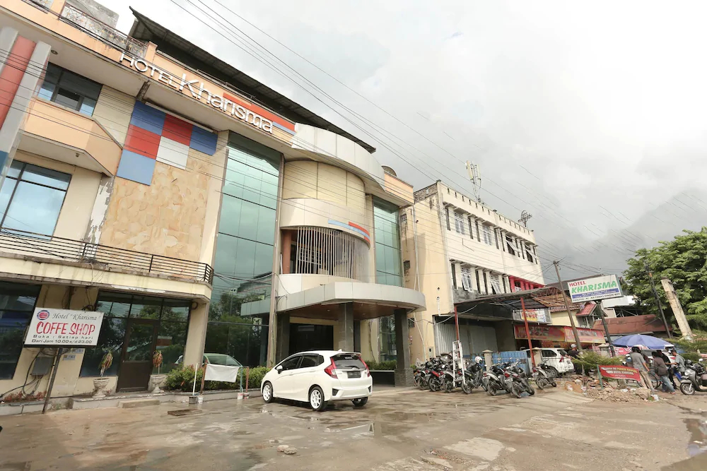 Hotel Kharisma by OYO Rooms